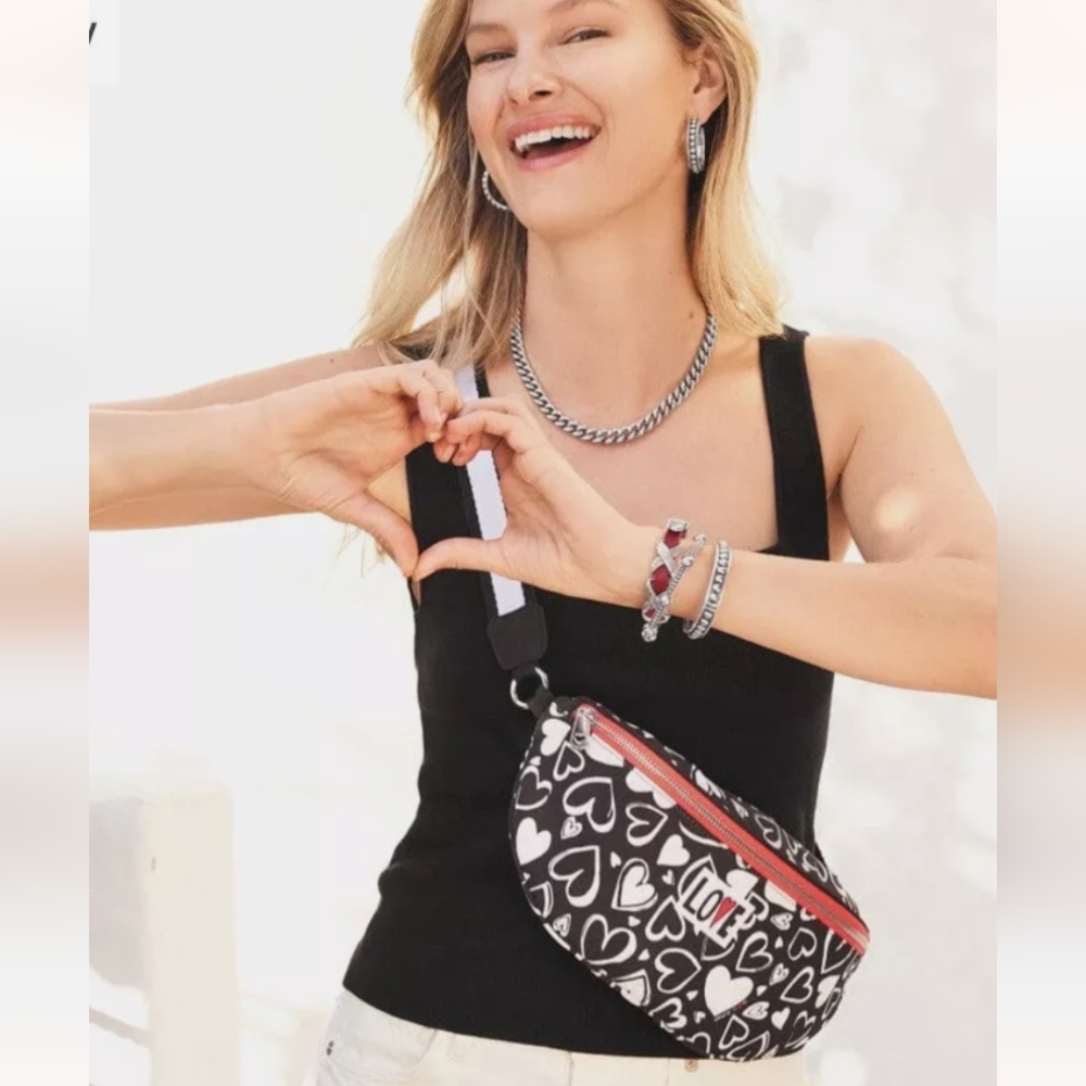 Brighton LA Endless love belt bag